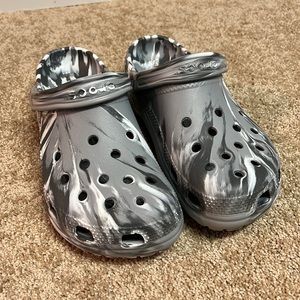 Marble Crocs